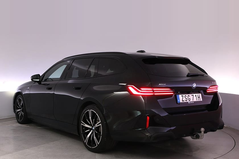 Bild 4 av BMW 530e xDrive Touring M Sport Drag H/K Kamera BLIS Navi