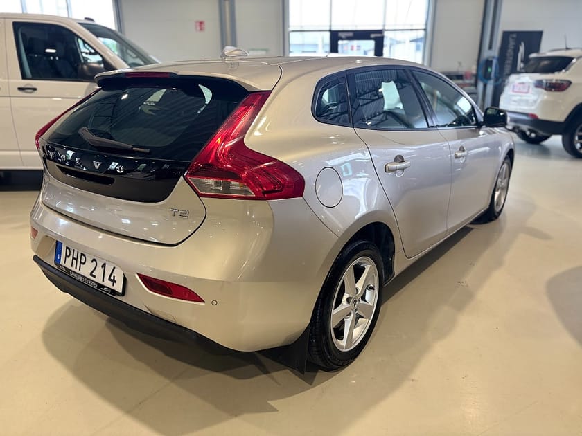 Bild 4 av Volvo V40 T2 Kinetic / Nyservad*