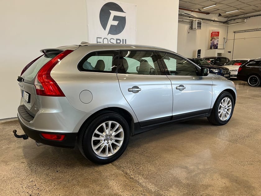 Bild 4 av Volvo XC60 D5 AWD Aut Summum Drag SoV