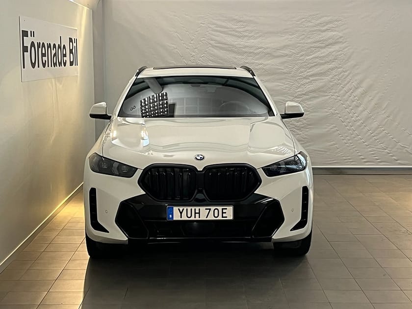 Bild 2 av BMW X6 xDrive30d 4,95 ränta M Sport Pro Värmare H/K Panorama