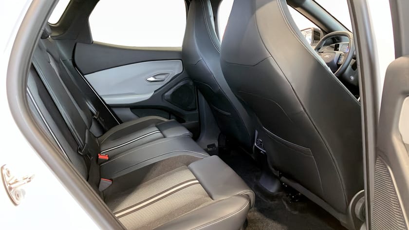 Bild 5 av Ford Capri EV Extended Range RWD Long 286HK Business Edition | Dragkrok | 360° Kamera |