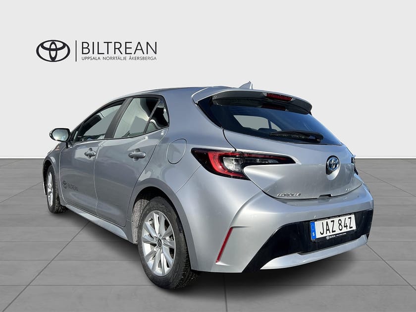 Bild 4 av Toyota Corolla Hybrid 1,8 5D Active Vinterhjul ingår
