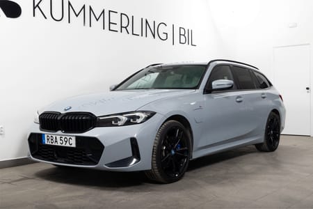 BMW 330e xDrive Touring