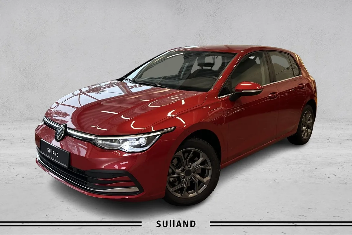 Bilde av Volkswagen Golf eHybrid