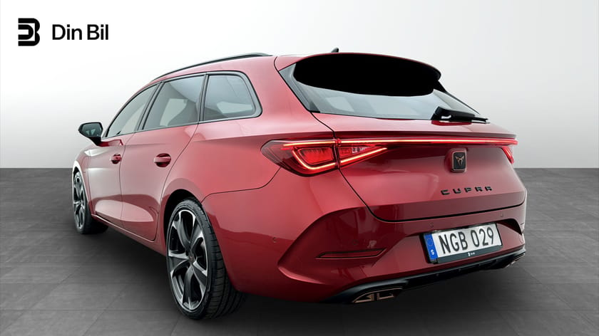 Bild 3 av CUPRA Leon Sportstourer e-Hybrid VZ 1,4 TSI 245HK / Drag