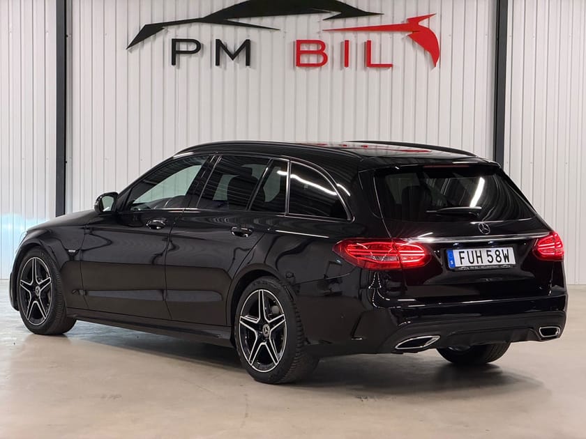 Bild 4 av Mercedes-Benz C 220 T d Night Edition AMG Line Drag Navi Cockpit S&V-Hjul