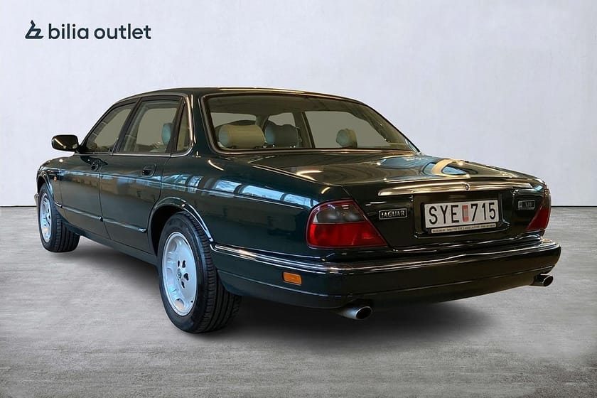 Bild 2 av Jaguar XJ 6 X300 Automat Skattebefriad SoV 211hk