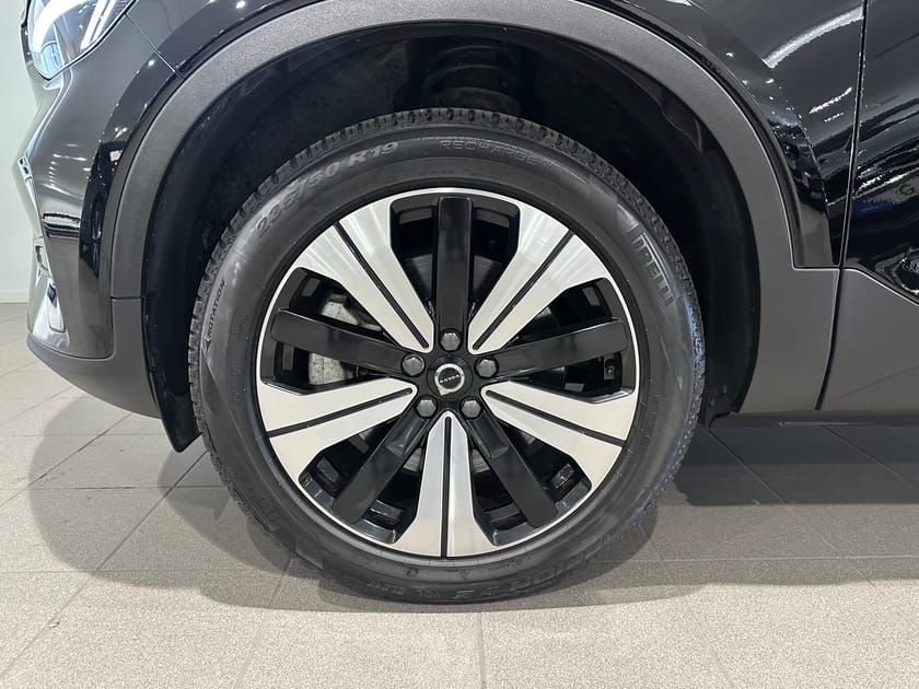 Bild 3 av Volvo XC40 Recharge Core / Dragkrok / Backkamera / Sensorer / 10.000kr tillbehör /