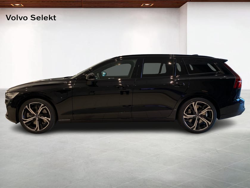 Bild 3 av Volvo V60 T8 Plus Dark Nordic Edition - Demobil
