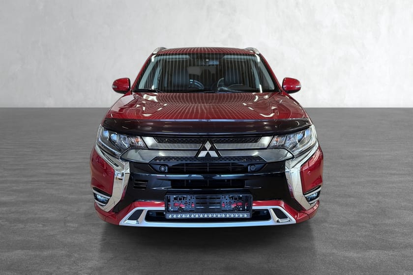 Bilde 2 av Mitsubishi Outlander PHEV Norsk bil med 7 års garanti