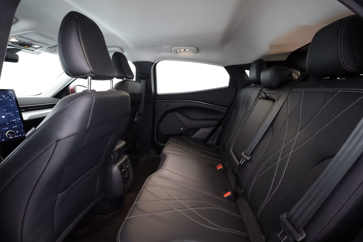 Ford Mustang Mach-E 2022 - miniatyr 11