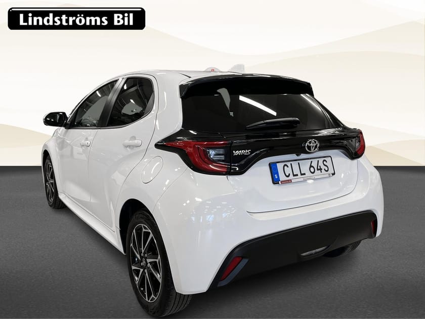 Bild 4 av Toyota Yaris Active Plus 1.5 125hk S&V-Hjul Moms