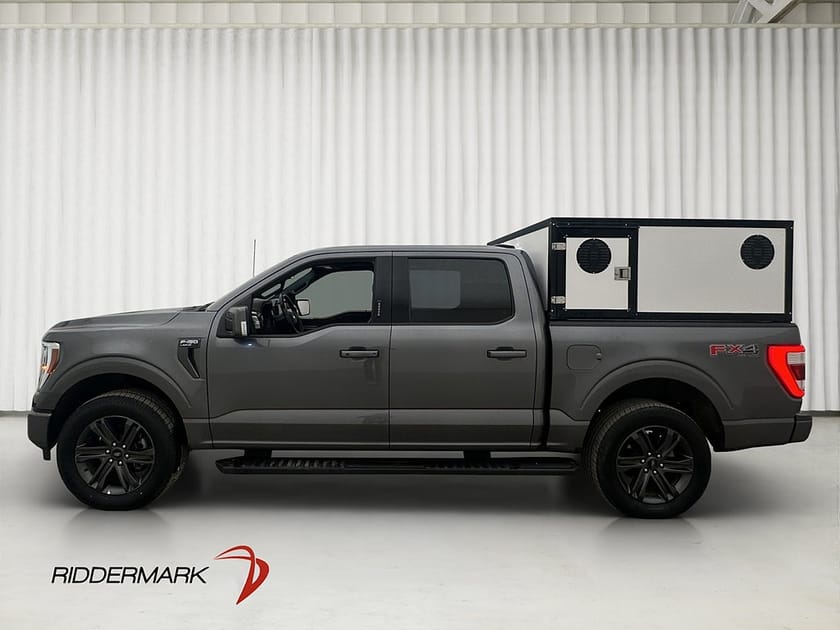 Bild 5 av Ford F-150 SuperCrew Lariat Sport  V8 4x4 HUNDKÅPA Pano Skinn B&O Moms