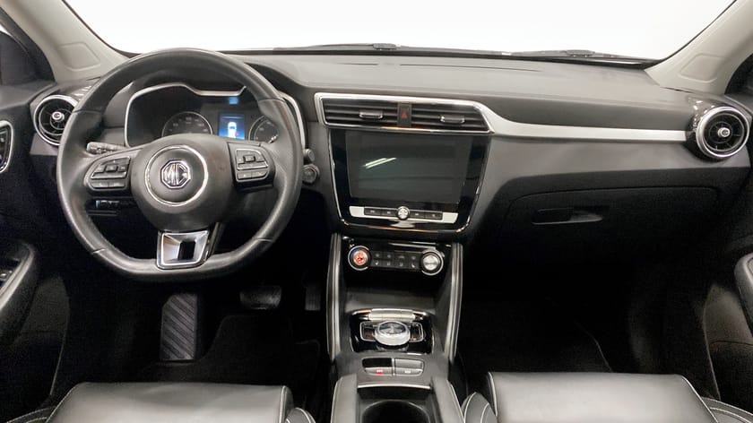 Bild 4 av MG ZS EV Luxury 45 kWh Panorama - Backkamera