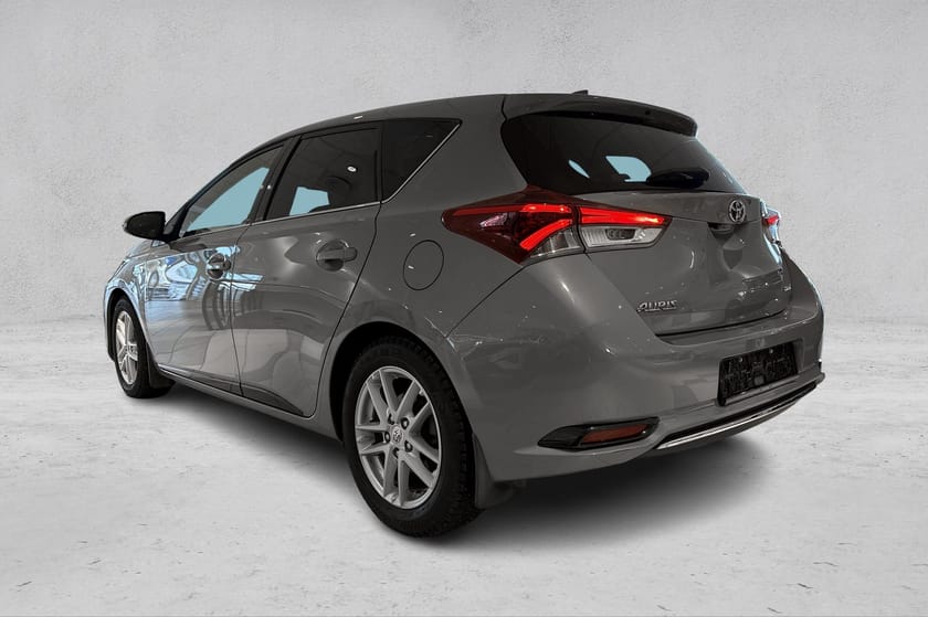 Bilde 3 av Toyota Auris Hybrid Comfort | 1.8l | FWD | Ryggekamera