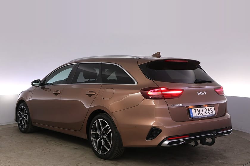 Bild 4 av Kia Ceed Sportswagon Plug-in Hybrid SW Advance Plus 2 Läder Pano Drag