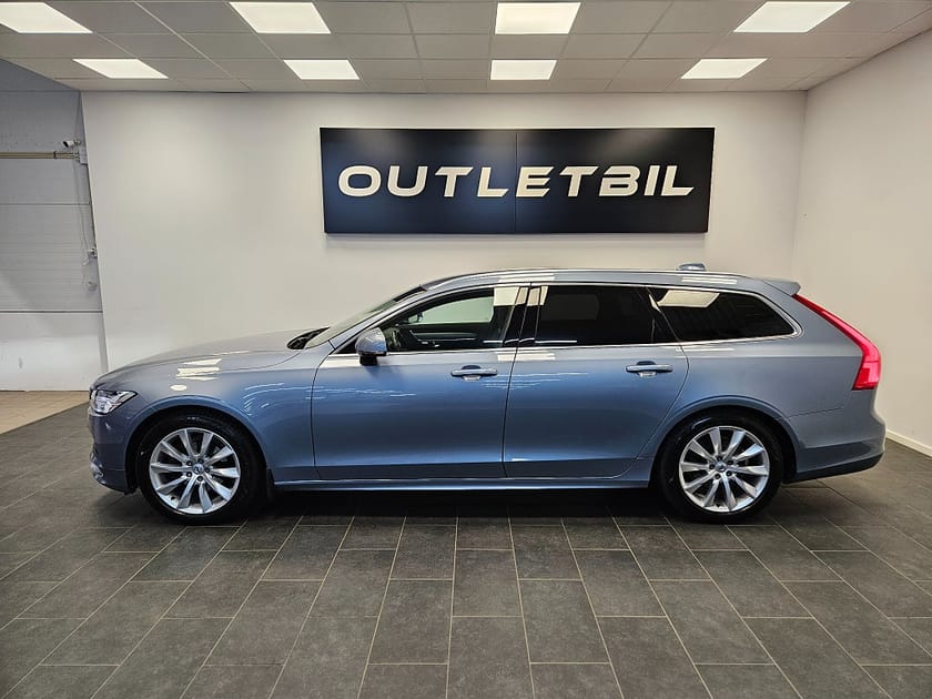 Bild 2 av Volvo V90 D4 190hk AWD 4x4 Momentum Backkamera Navi Drag