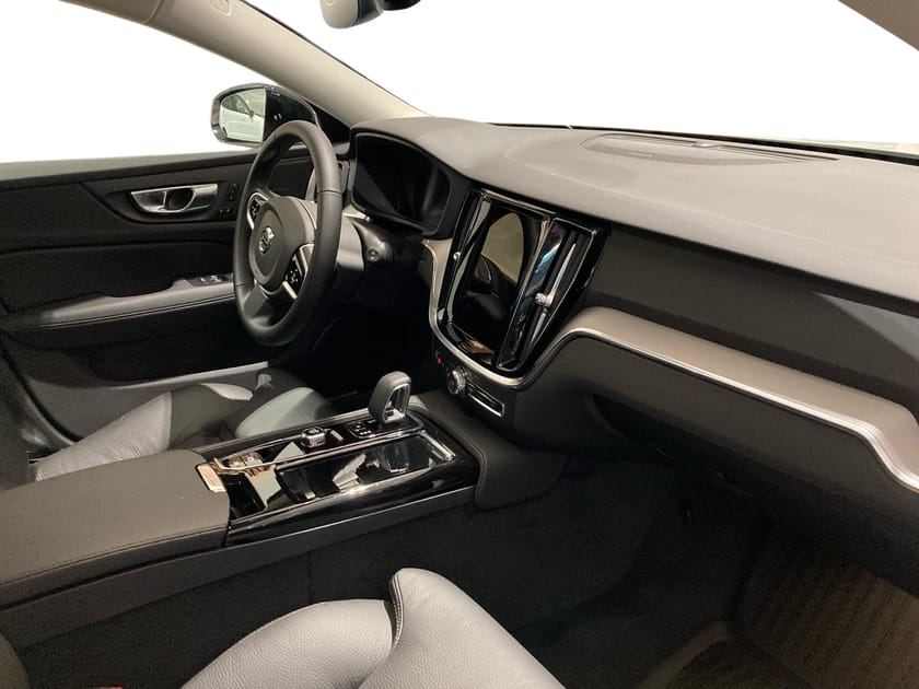 Bild 4 av Volvo V60 T6 Plus Dark Nordic Edition