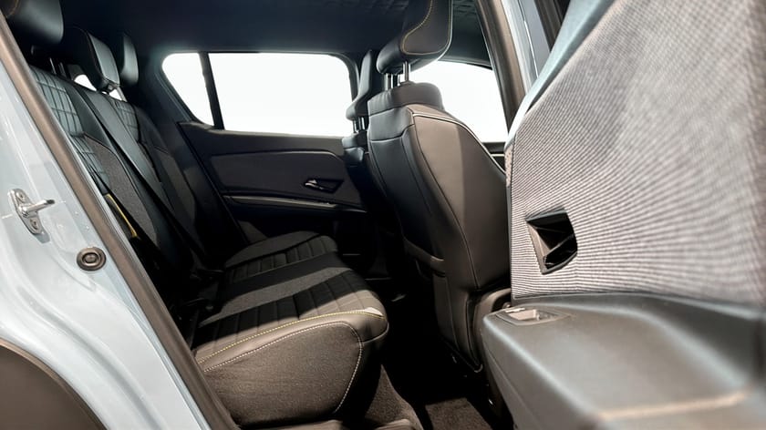 Bild 5 av Renault 4 E-Tech ELECTRIC ICONIC EV52 *Privatleasing Fr: 4690 :-/mån*