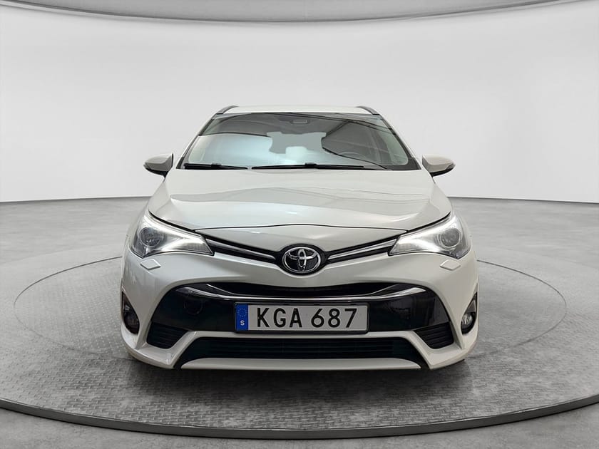 Bild 3 av Toyota Avensis Kombi 2.0 Active+ Drag Kamera 143hk