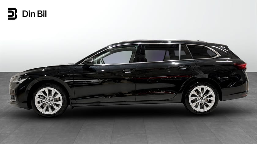 Bild 2 av Škoda Superb iV Combi Selection TSI 204hk DSG Leasing fr. 4.795:-