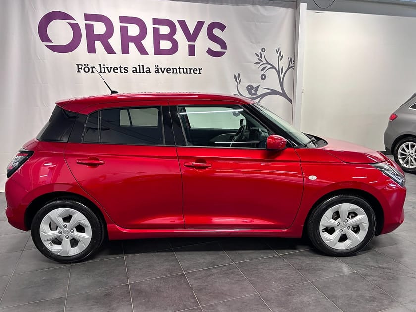 Bild 3 av Suzuki Swift Hybrid 1,2 Aut Select Nav Kamera 3 års fri service Demo