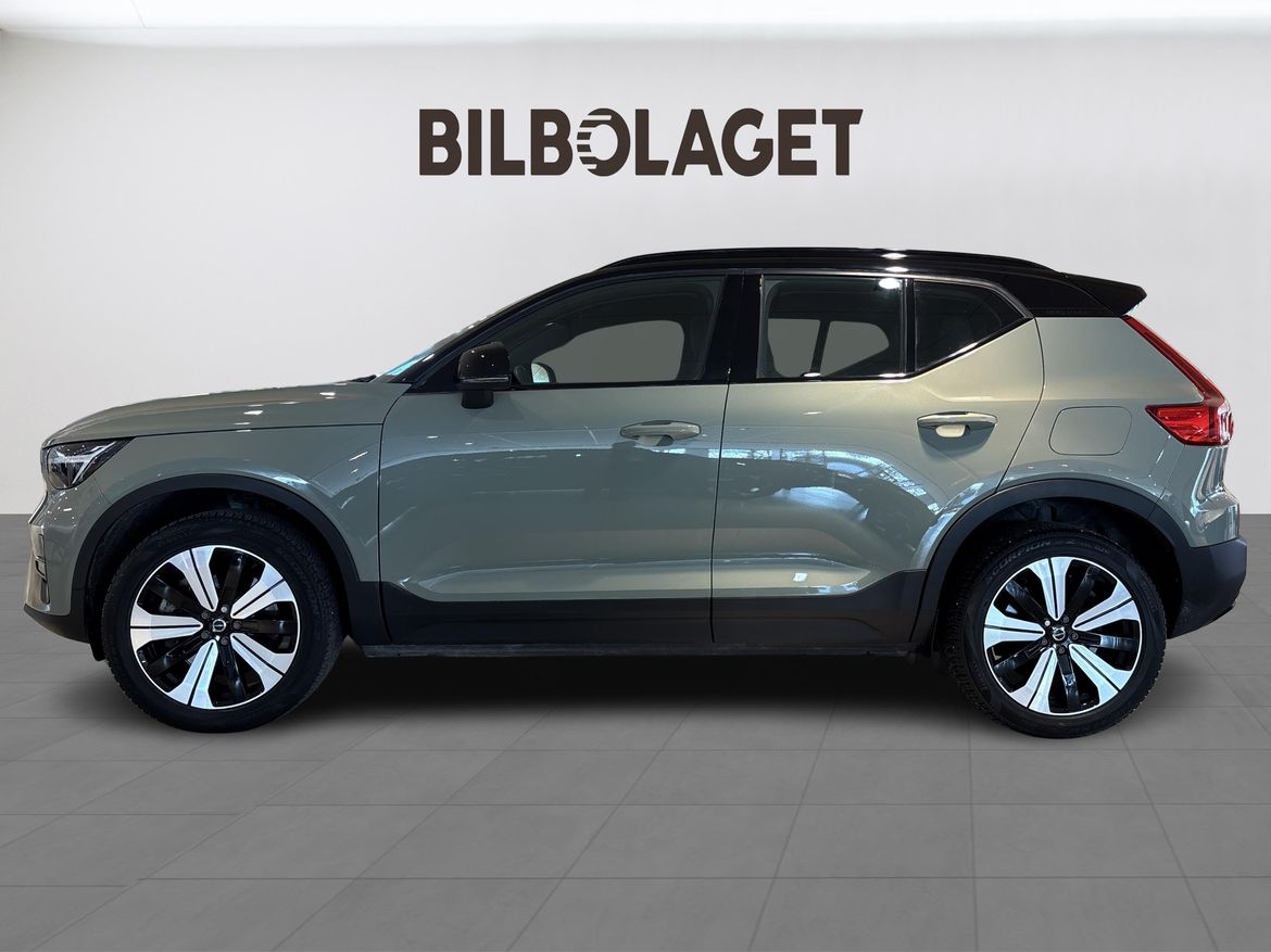 Volvo XC40 2023 - miniatyr 2