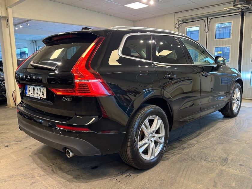 Bild 4 av Volvo XC60 D4 AWD Geartronic Momentum Skinn Värmare Kamrembytt
