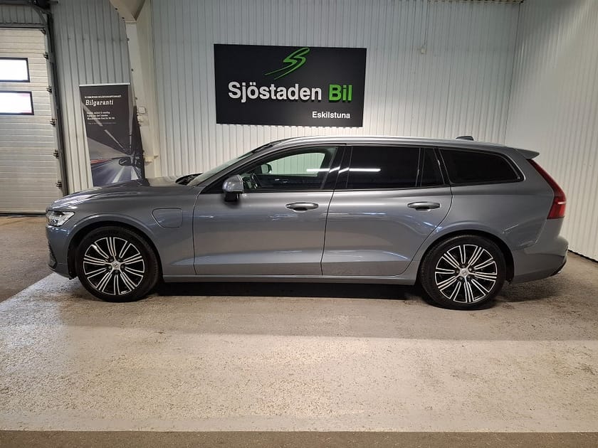 Bild 4 av Volvo V60 Recharge T6 AWD Geartronic Inscript Expres Navi Keyless