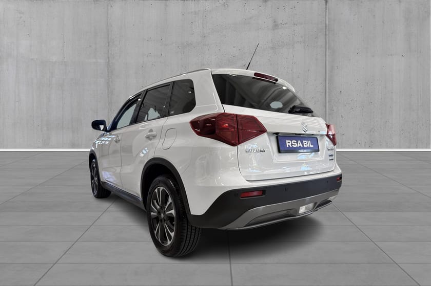 Bilde 3 av Suzuki Vitara Hybrid AllGrip 1,4L 129HK Hybrid, Ryggekamera, Automat, 4x4