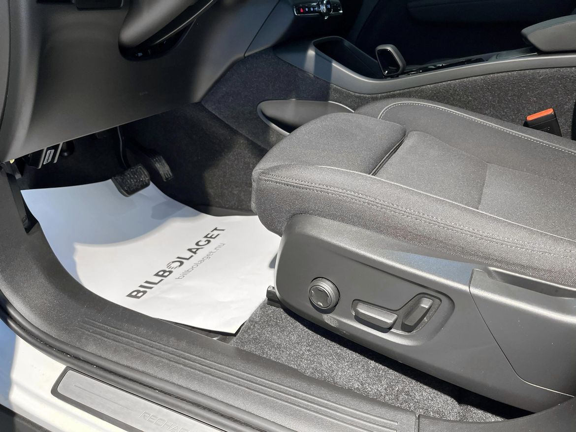 Volvo C40 2023 - miniatyr 17