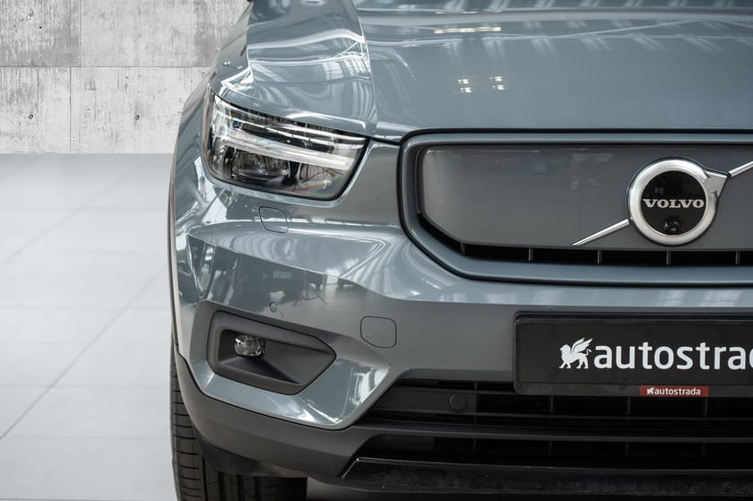 Bilde 3 av Volvo XC40 Recharge P8 AWD | Harman | 360 | Minne | Pano | Skinn |