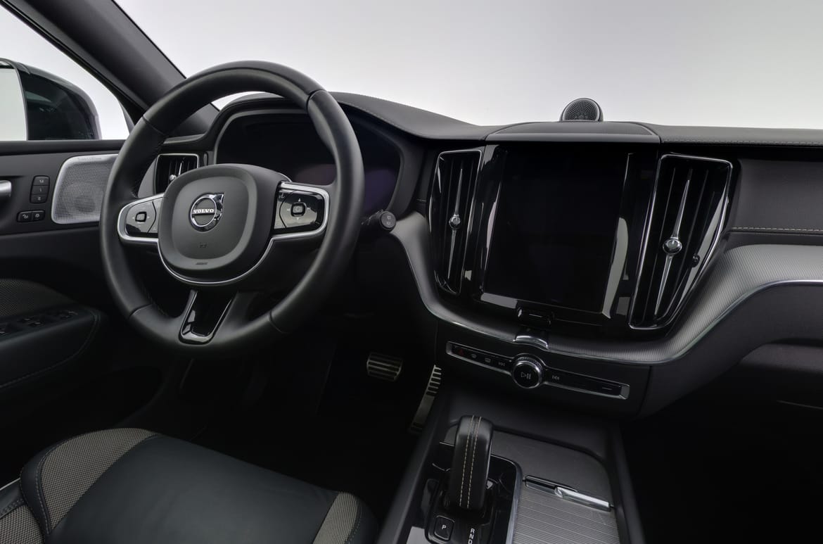Volvo XC60 2022 - miniatyr 8
