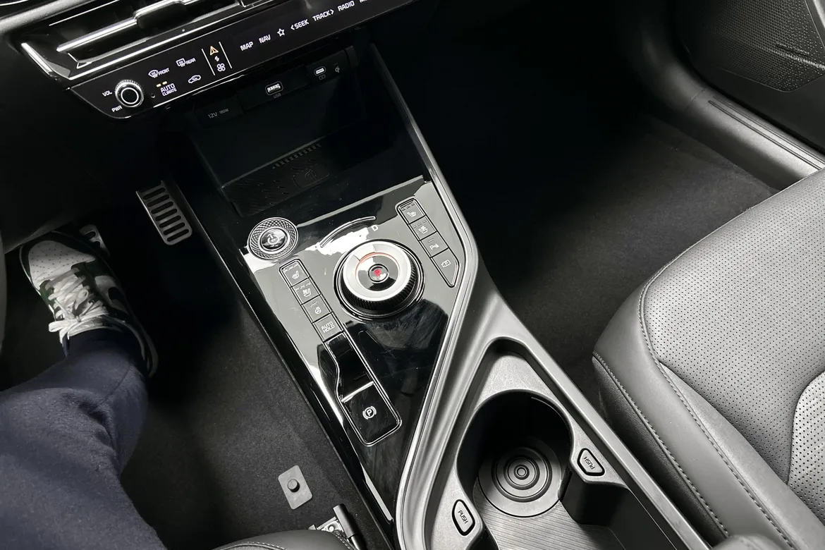 picture of a car