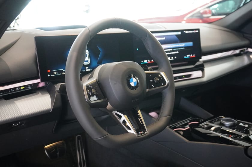 Bild 2 av BMW 520d xDrive Touring M Sport Business Ed Drag DA H K