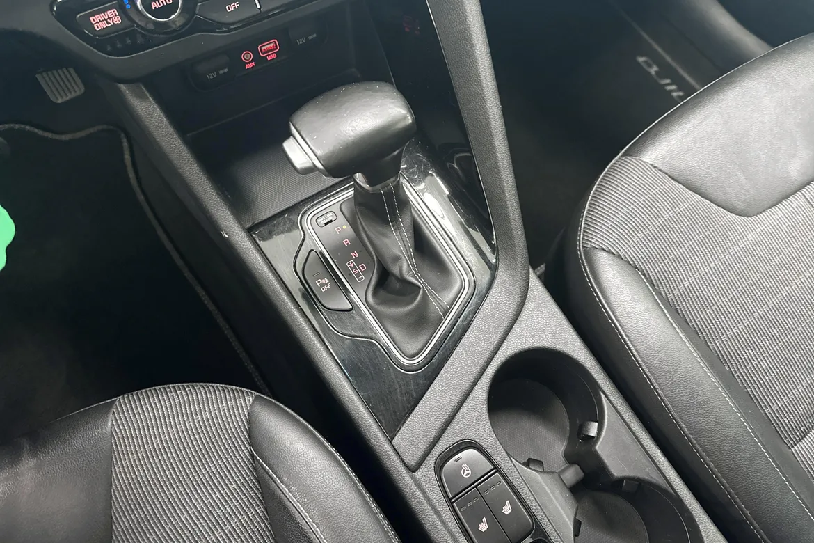 picture of a car