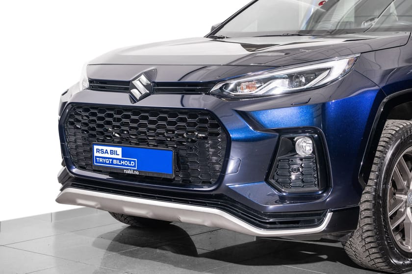 Bilde 2 av Suzuki Across SUV med kraft, komfort og lavt forbruk!