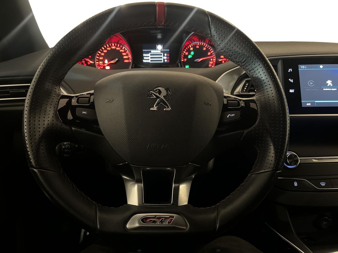 Peugeot 308 2019 - miniatyr 18