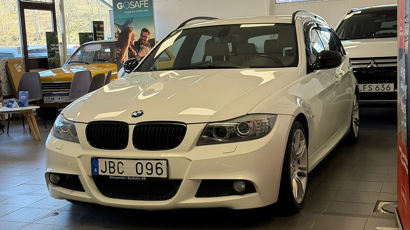 Bild 2 av BMW 320d Touring Comfort, M-Sport |Dragkrok| Automat|GPS|