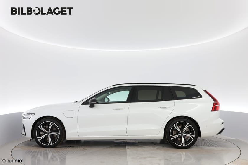 Bild 2 av Volvo V60 T6 Plus Dark Nordic Edition Demobil/Drag/360kamera/Harman