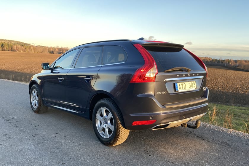 Bild 3 av Volvo XC60 D4 AWD Geartronic Momentum | Dvärm | Drag | S&V