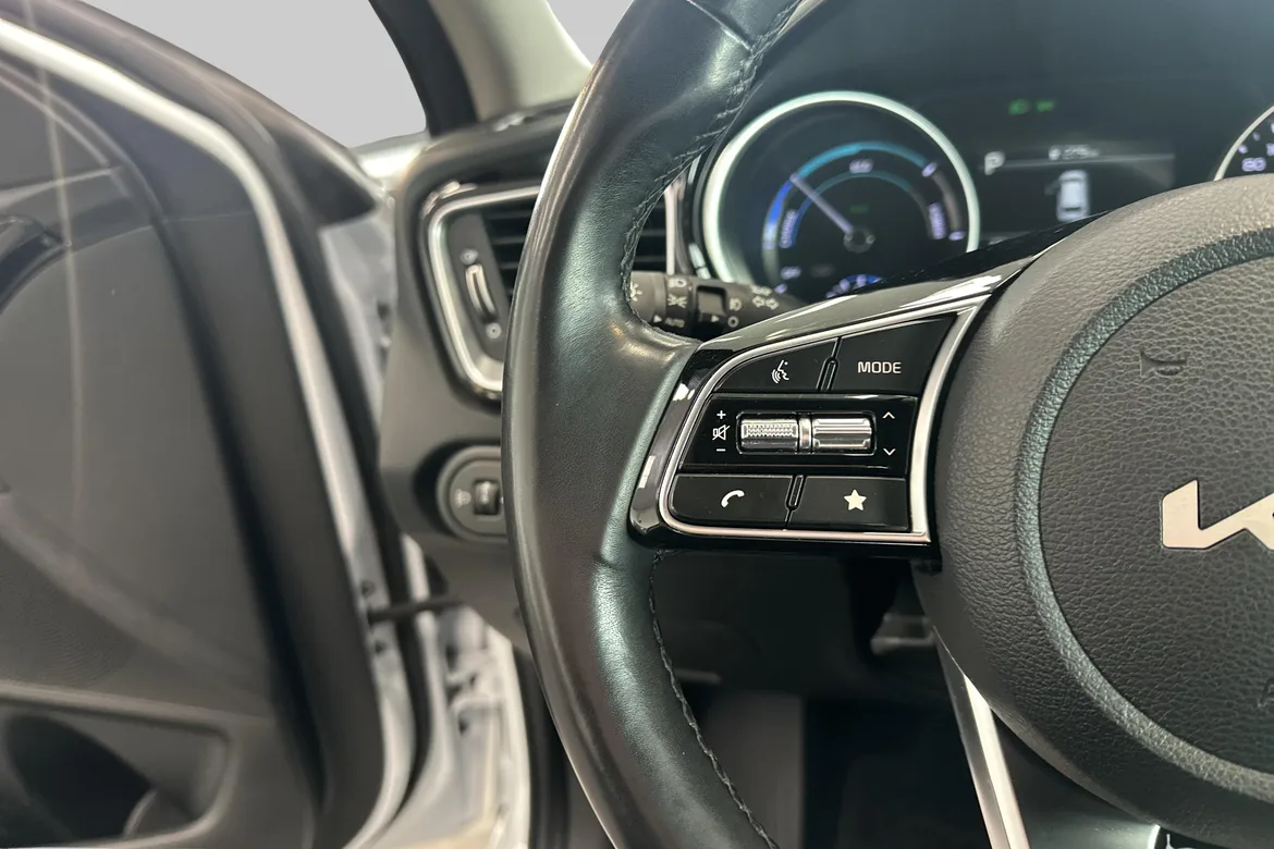 picture of a car