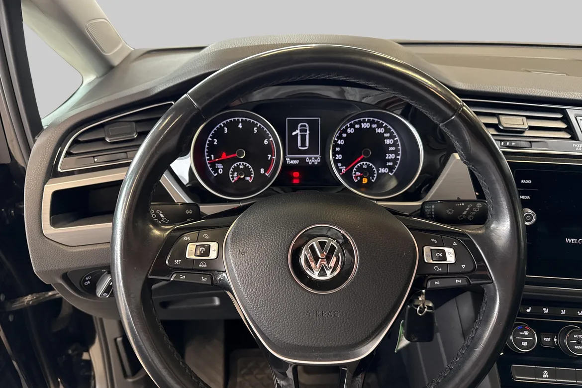 picture of a car