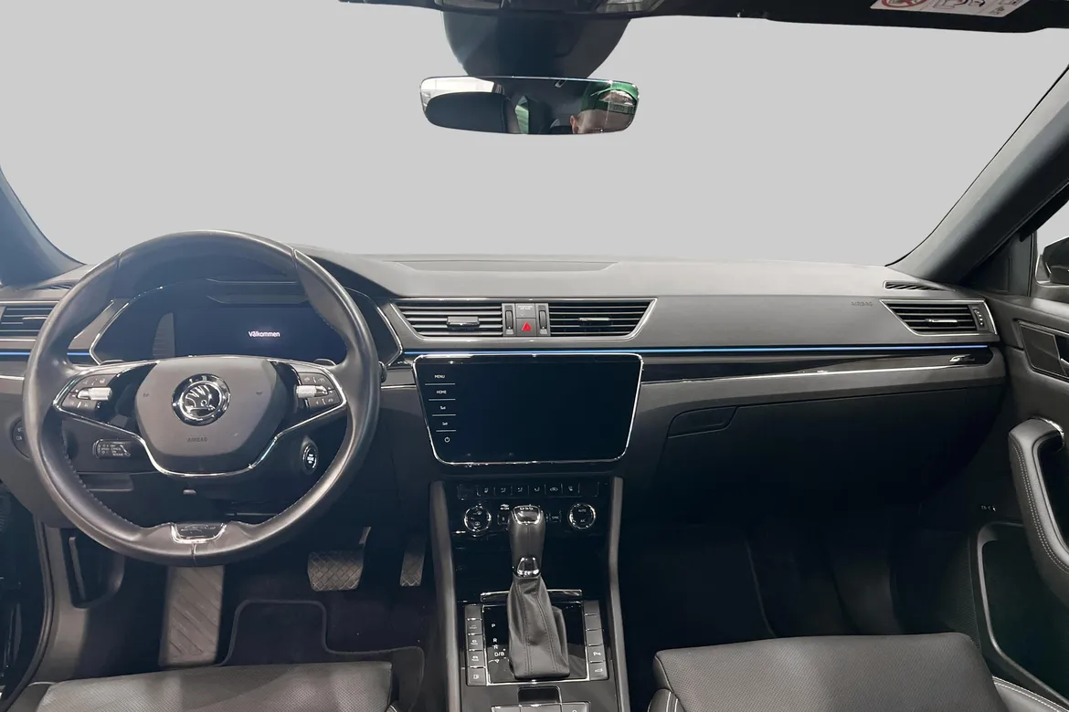 picture of a car