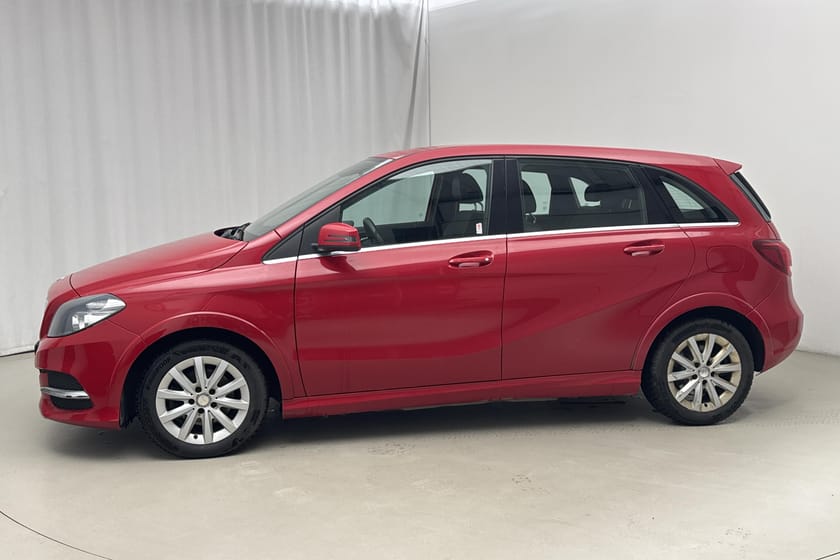 Bild 2 av Mercedes-Benz B 200 Natural Gas Drive c W242 (156hk) Helläder Navi