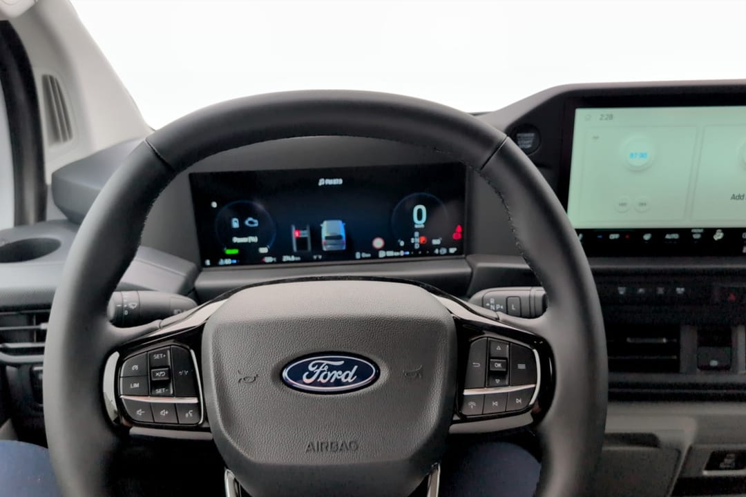 Ford Transit Custom 320 Plug-in Hybrid