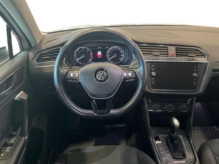 Bild 5 av Volkswagen Tiguan 2.0 4MOTION 140HK TDI DRAG/VÄRMARE/EXECUTIVEPAKET