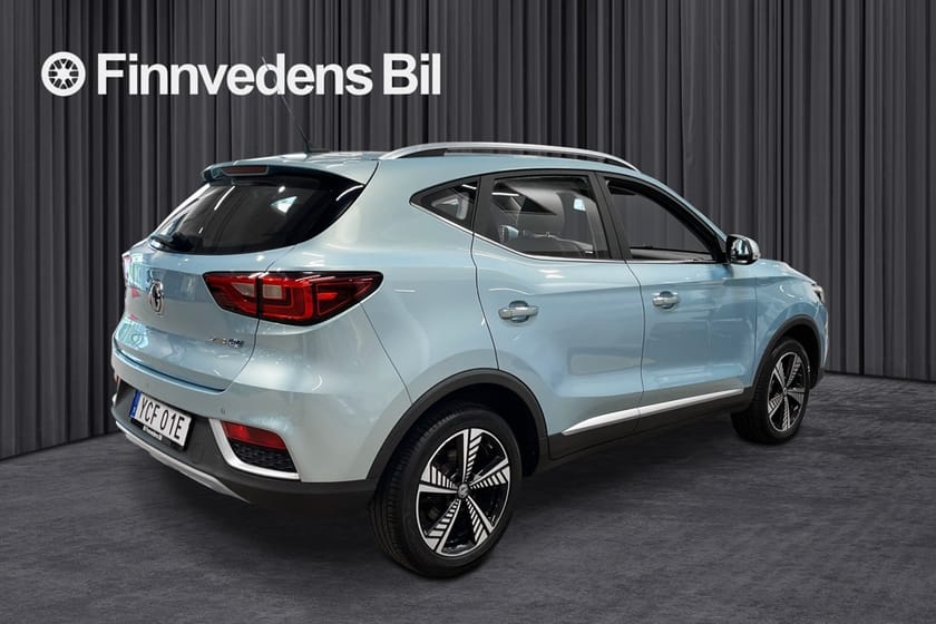 Bild 3 av MG ZS EV 143hk (V-HJUL) *Läder/Pano/Nyservad*