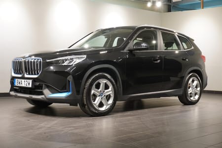 BMW iX1 xDrive30