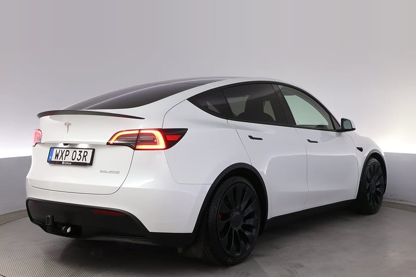 Bild 5 av Tesla Model Y Performance Autopilot Panorama Drag